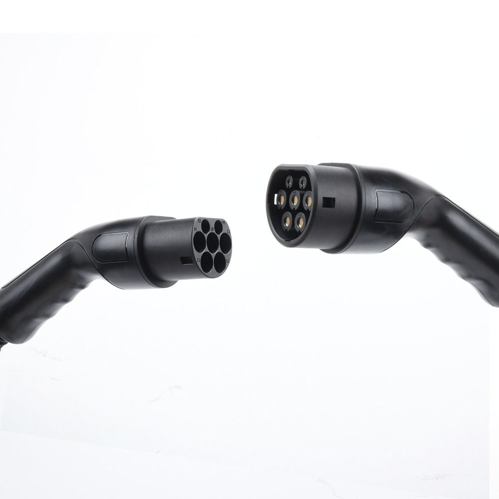 New Energy Electric Vehicle Dual-Head Charger Gun Portable Extension Cord for Home Use with 16A 32A Connectors